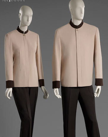 Style thu đông cho cô nàng yêu kẻ sọc | Đồng phục phục vụ 60