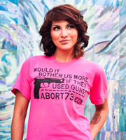 Váy xòe tuyệt đẹp đến công sở ngày Thu | Áo thun team building 01