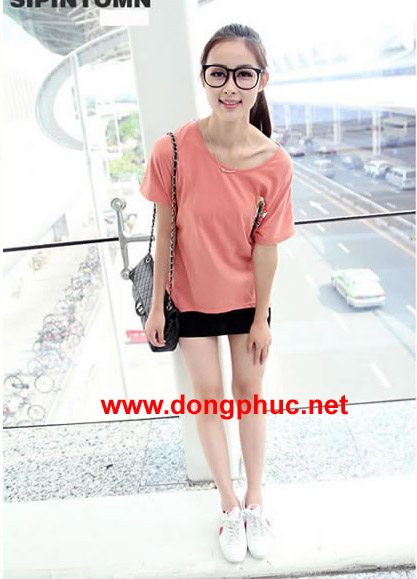 4 xu hướng đồ bơi cực hot năm nay | Áo phông