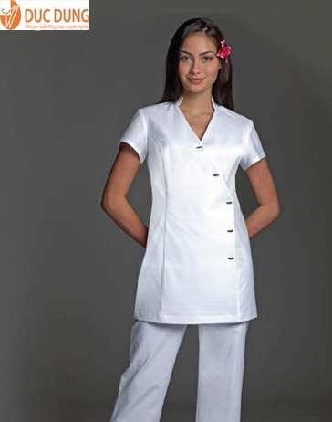 Da trắng, dáng chuẩn lu mờ xế sang | Đồng phục spa 66