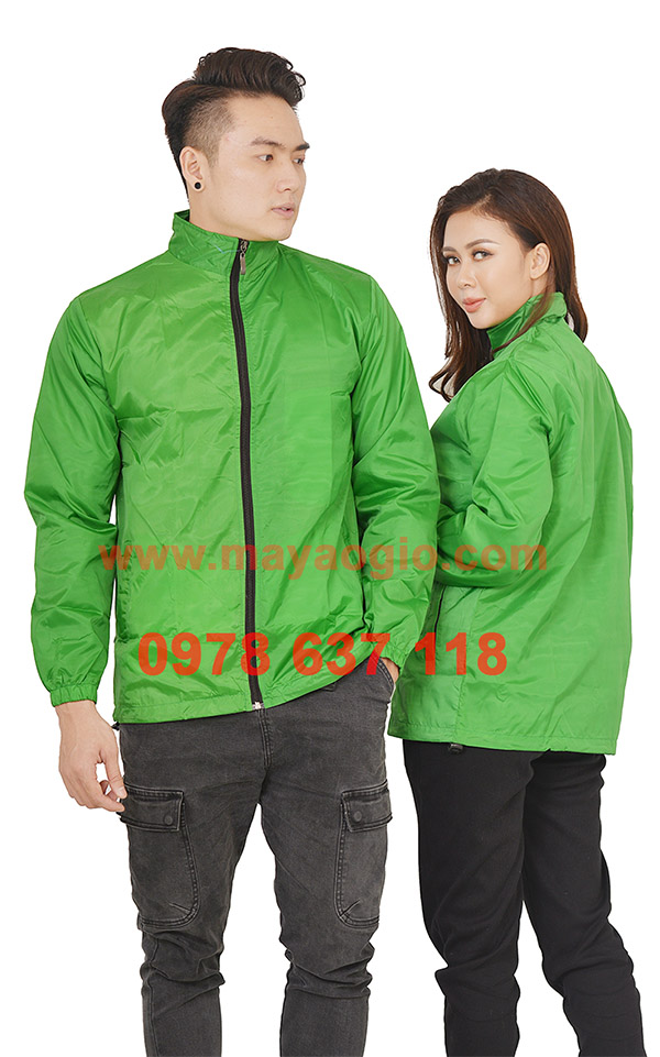 Áo gió may sẵn màu xanh lá cây | May Dong phuc