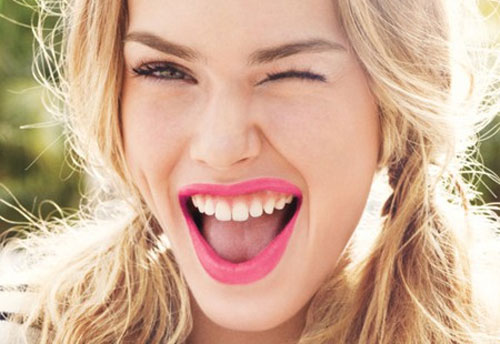 Cách dưỡng môi thật chuẩn | May Dong phuc