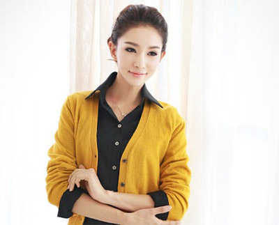 Diện áo khoác len nữ tính mùa lạnh | May Dong phuc