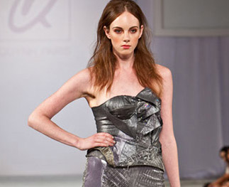 Sự hòa quyện của gam đậm nhạt | May Dong phuc