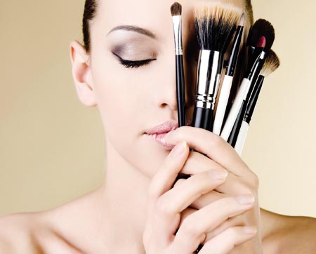 Sử dụng mỹ phẩm đúng cách | May Dong phuc