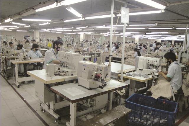 Công ty may mặc tại TP HCM | May Dong phuc