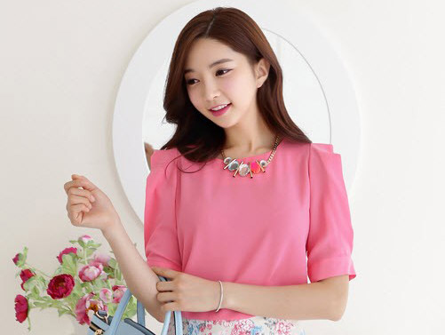 Chân váy hoa trẻ trung cho nàng công sở | May Dong phuc