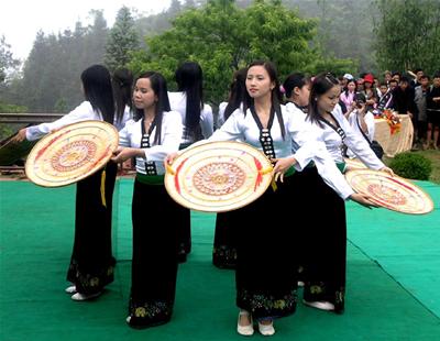 Đồng phục biểu diễn | Dong phuc bieu dien