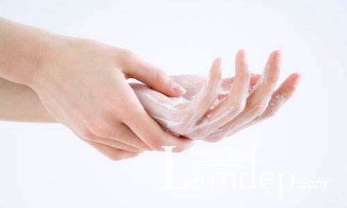 1261195284-cham-lan-da-tay1