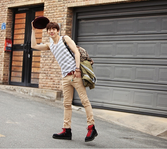  Áo kẻ sọc nữ chưa bao giờ hết thời