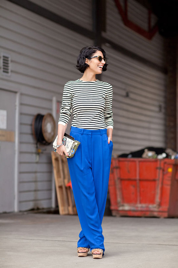 fcf20229 53c7 4b81 9b20 2edd7cf7f4ea Áo kẻ sọc nữ chưa bao giờ hết thời